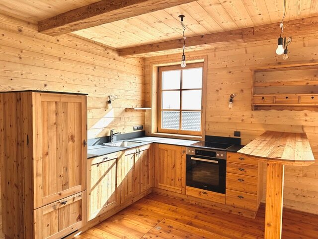 Küche von Almchalet am Stubeck bei Gmünd in Kärnten
